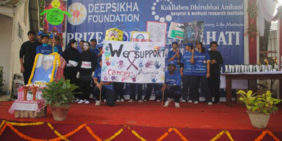 Enthusiastic Teens spreading Cancer awareness