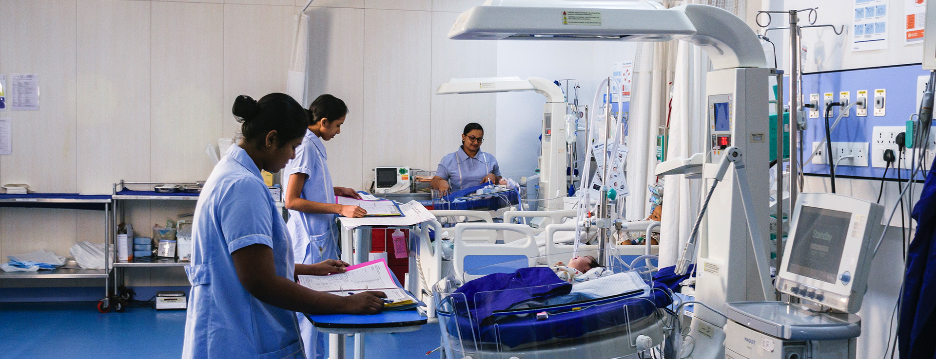 Intensive Care for Newborn babies in Mumbai