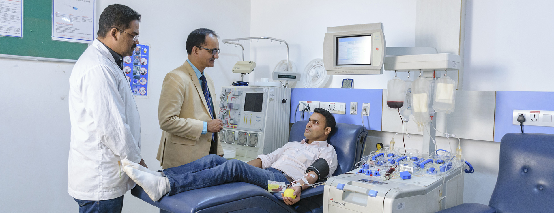 Blood Centre-Plateletpheresis in Mumbai