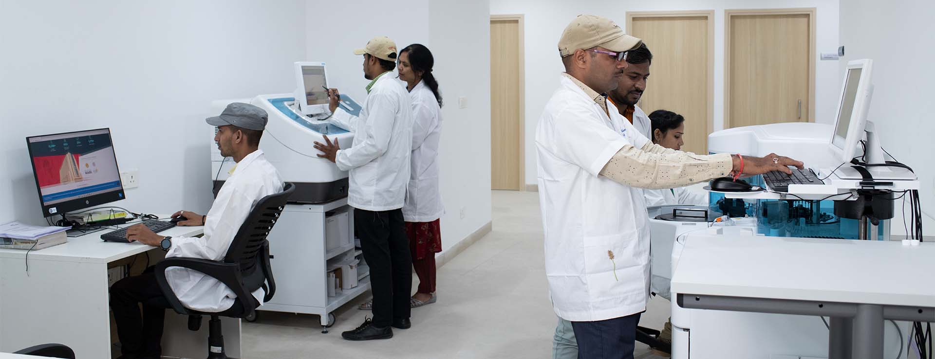 Pathologist in Indore